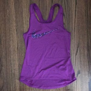 Nike tank